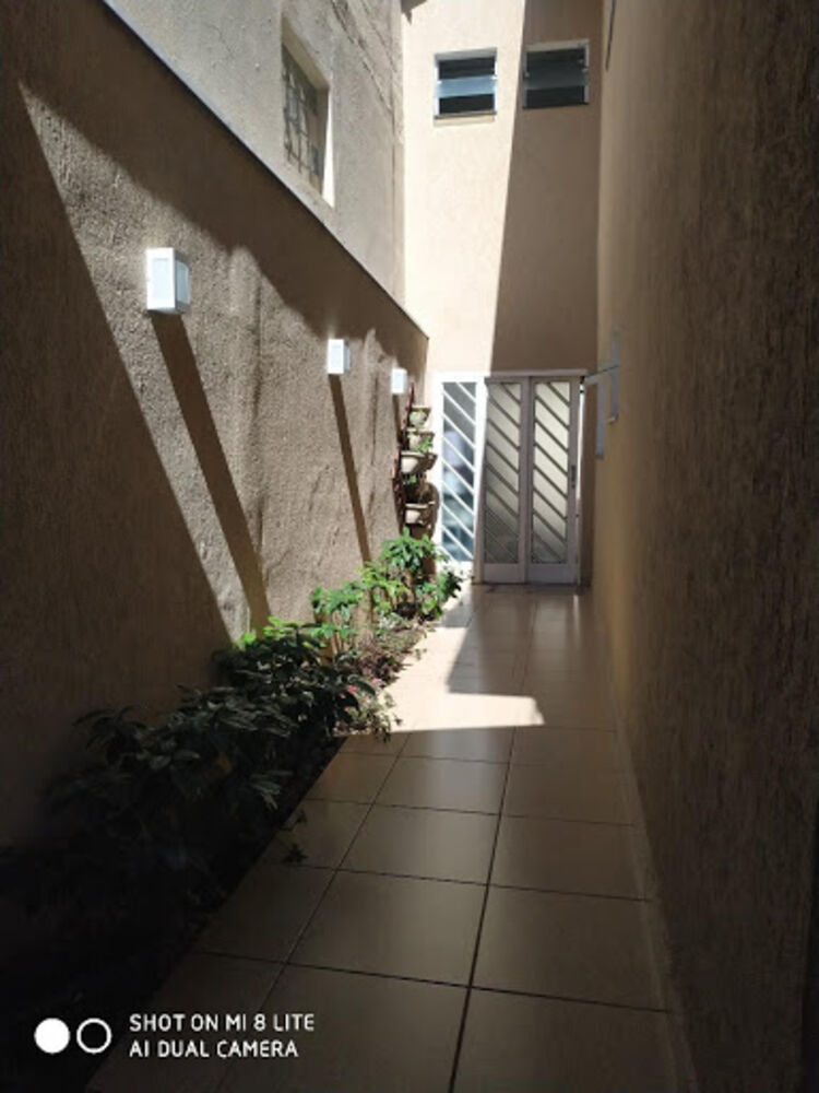 Sobrado, 3 quartos, 266 m² - Foto 1