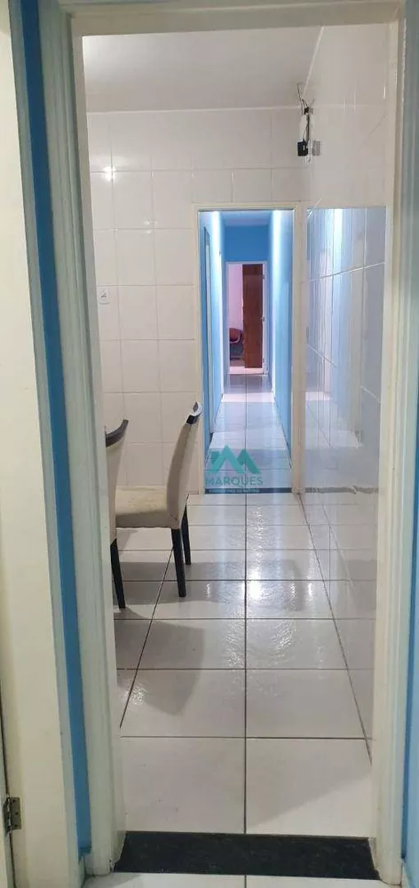 Casa à venda com 3 quartos, 100m² - Foto 6