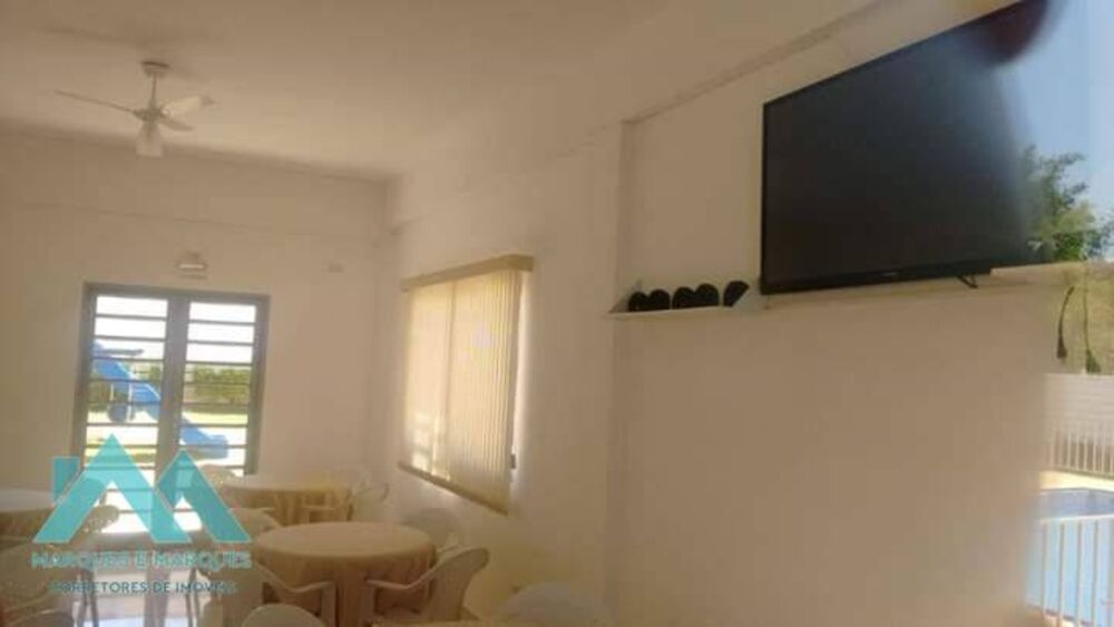 Apartamento à venda com 3 quartos, 80m² - Foto 2