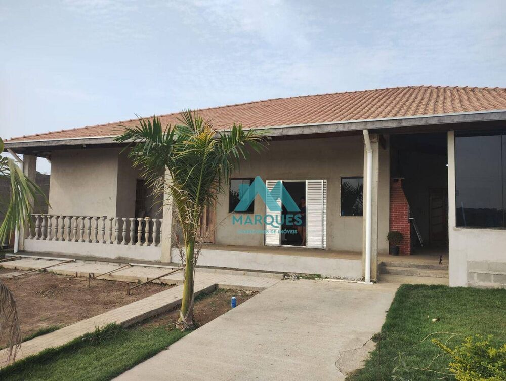 Chácara à venda com 3 quartos, 152m² - Foto 2