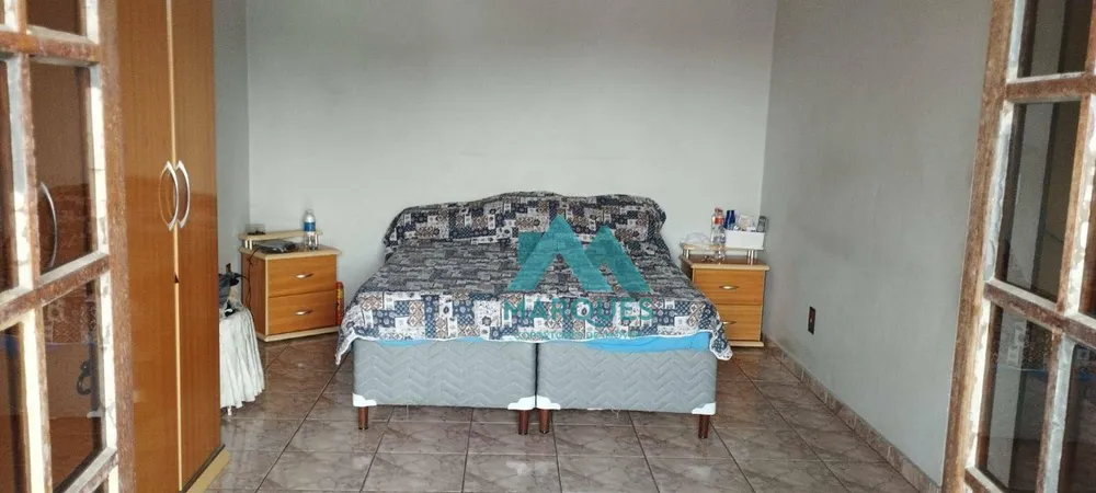 Sobrado, 3 quartos, 269 m² - Foto 2