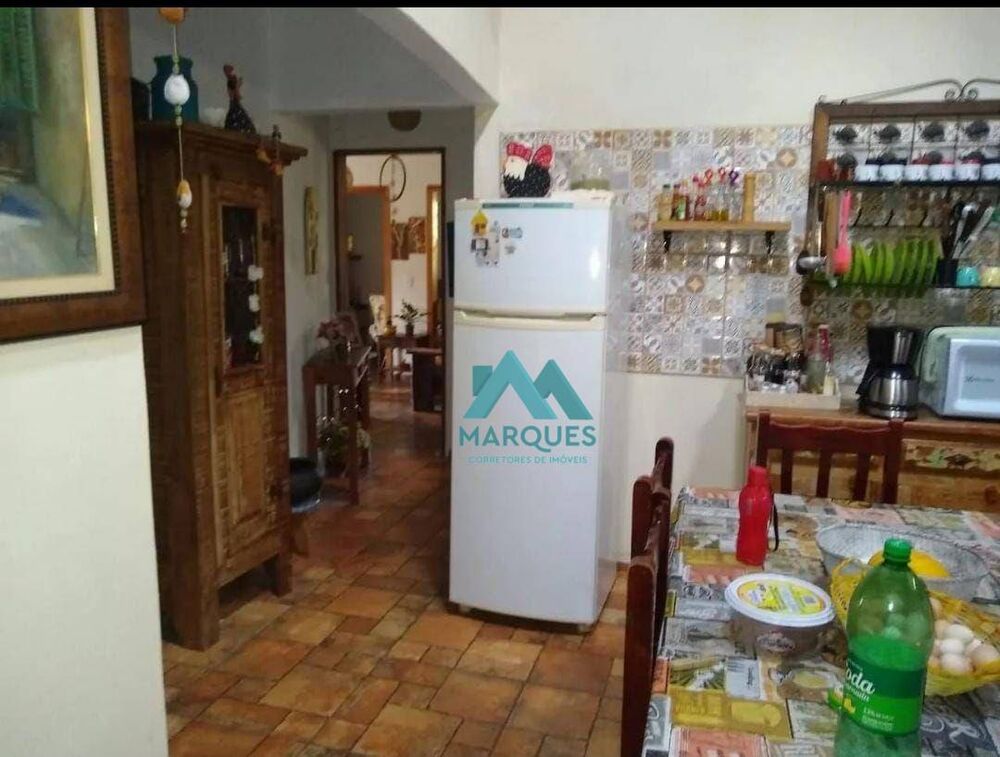 Chácara à venda com 3 quartos, 230m² - Foto 4