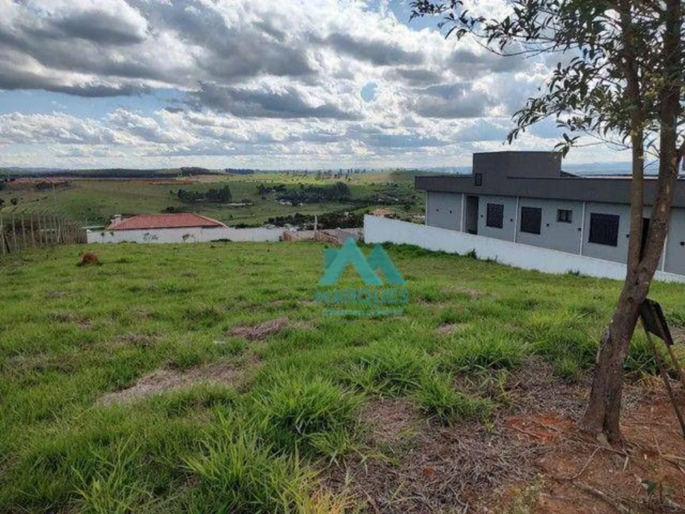 Loteamento e Condomínio, 1380 m² - Foto 1