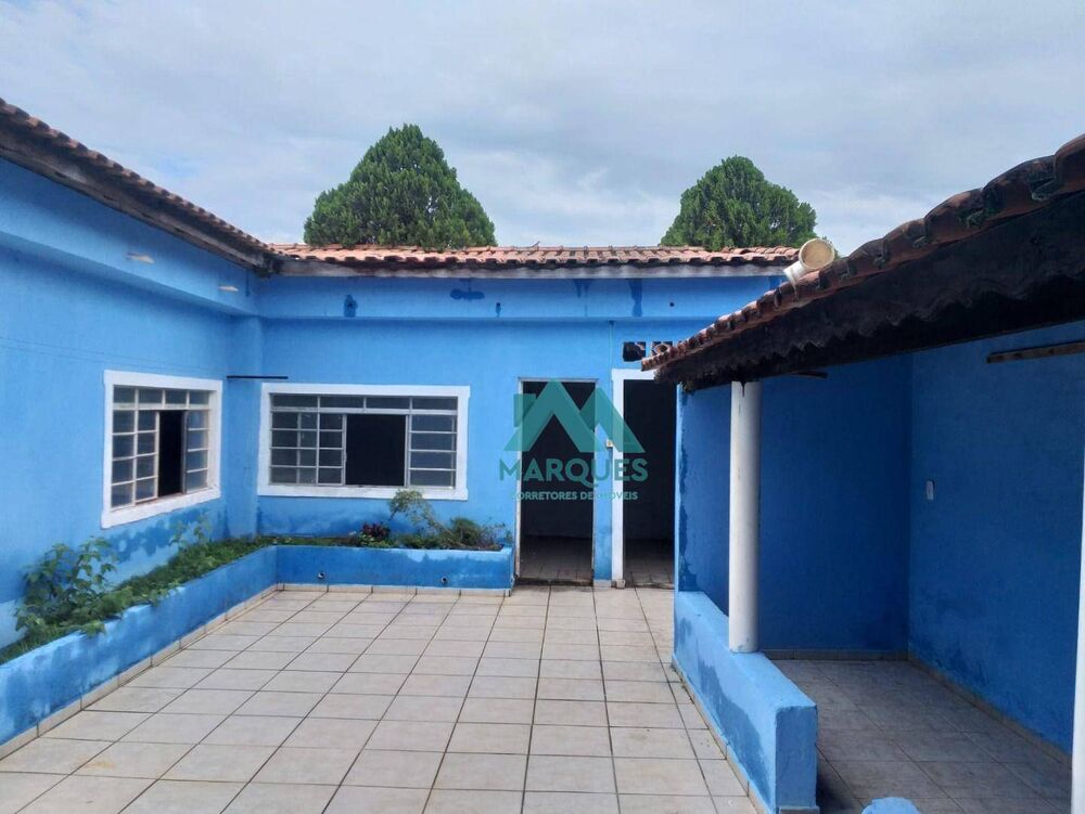 Casa à venda e aluguel com 3 quartos, 150m² - Foto 3