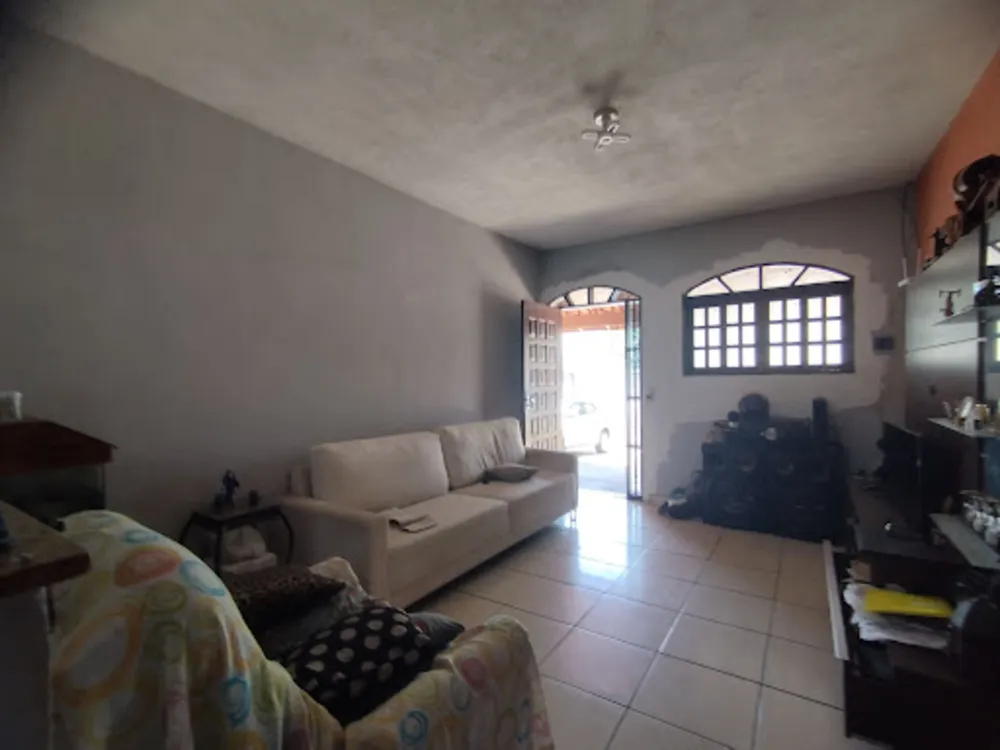 Casa, 2 quartos, 250 m² - Foto 2