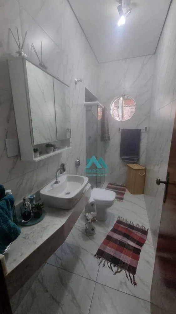 Casa, 4 quartos, 307 m² - Foto 1