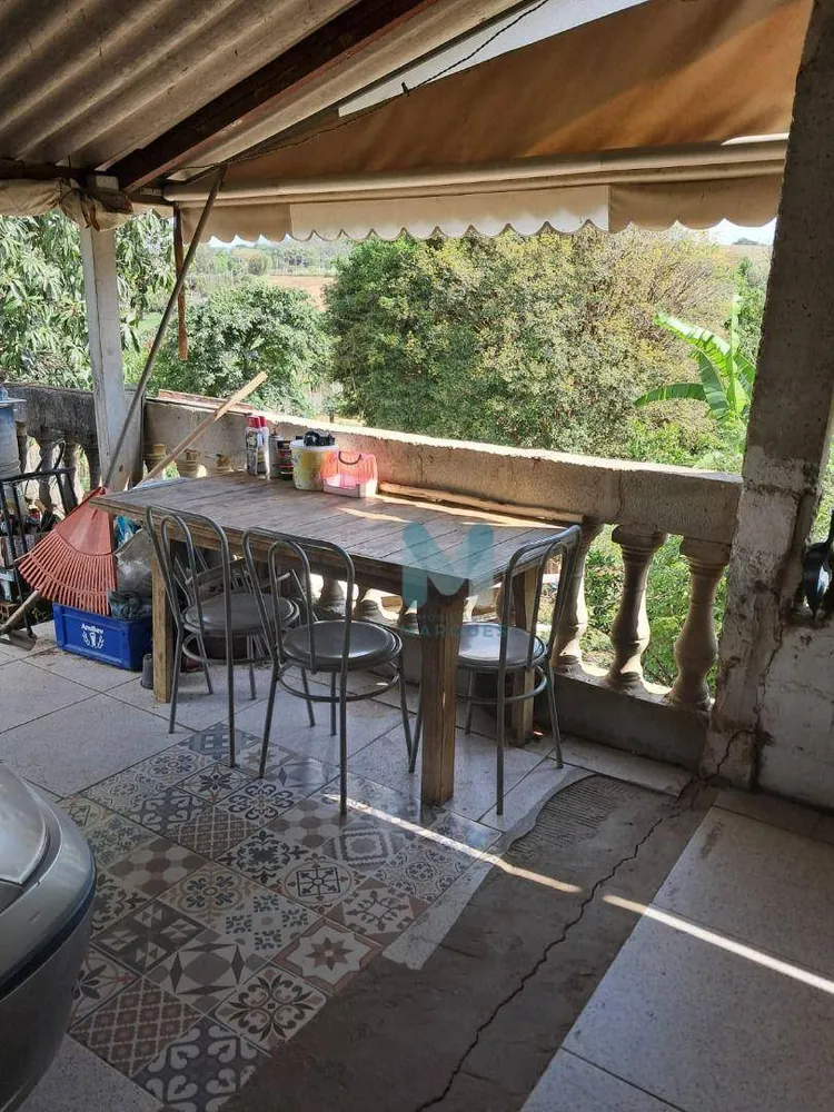 Chácara, 4 quartos, 3000 m² - Foto 1