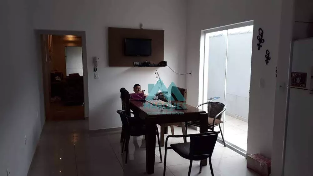 Sobrado à venda com 3 quartos, 150m² - Foto 4