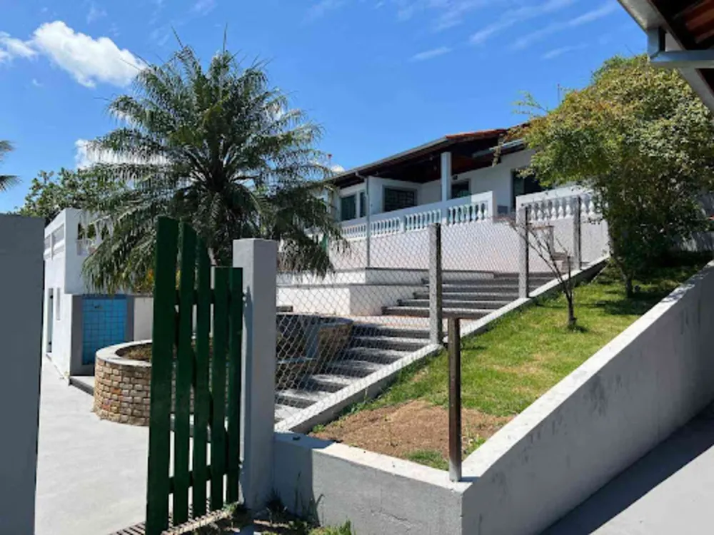 Casa, 3 quartos, 300 m² - Foto 1