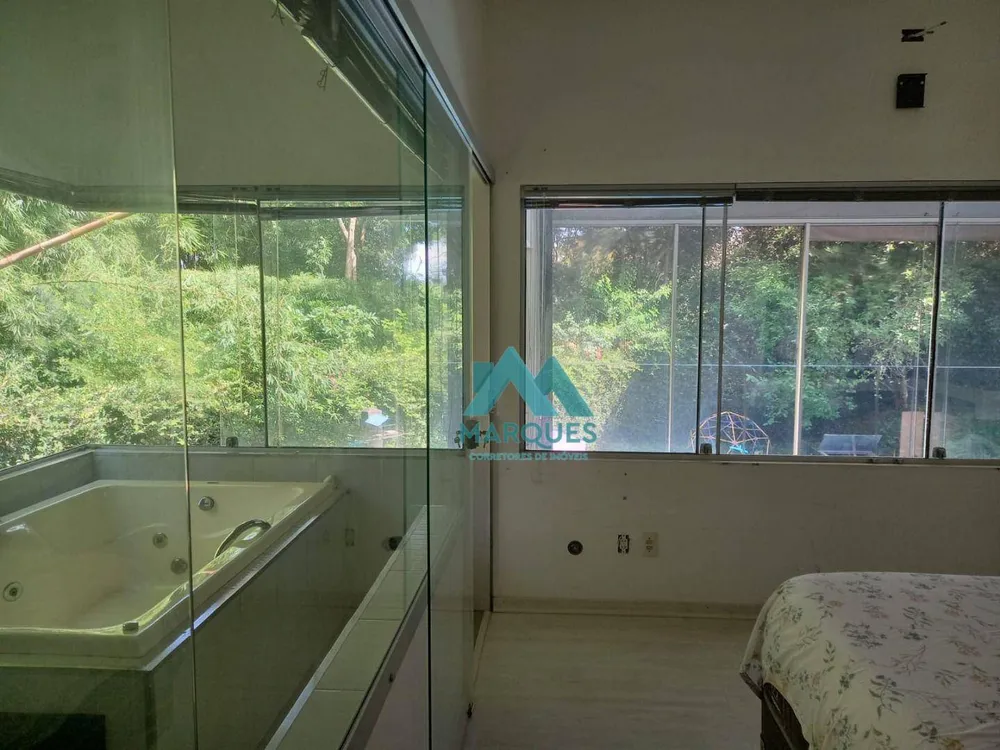 Casa, 3 quartos, 276 m² - Foto 1