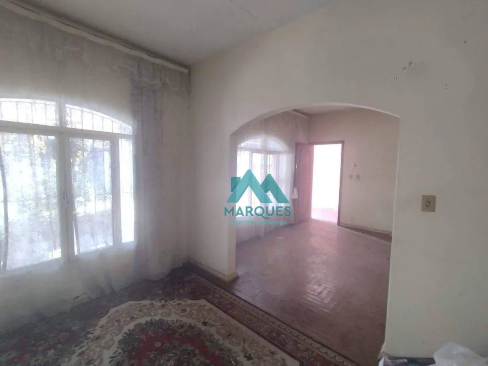 Casa, 3 quartos, 239 m² - Foto 2