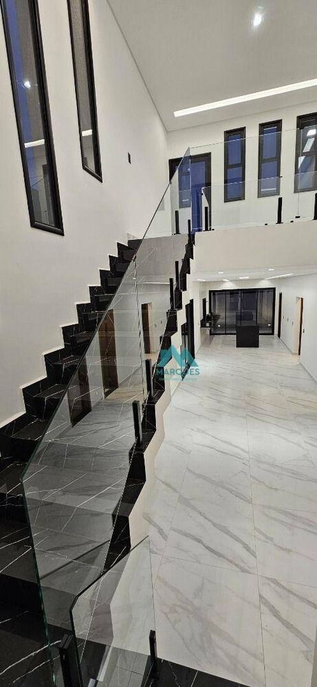 Sobrado à venda com 3 quartos, 190m² - Foto 4