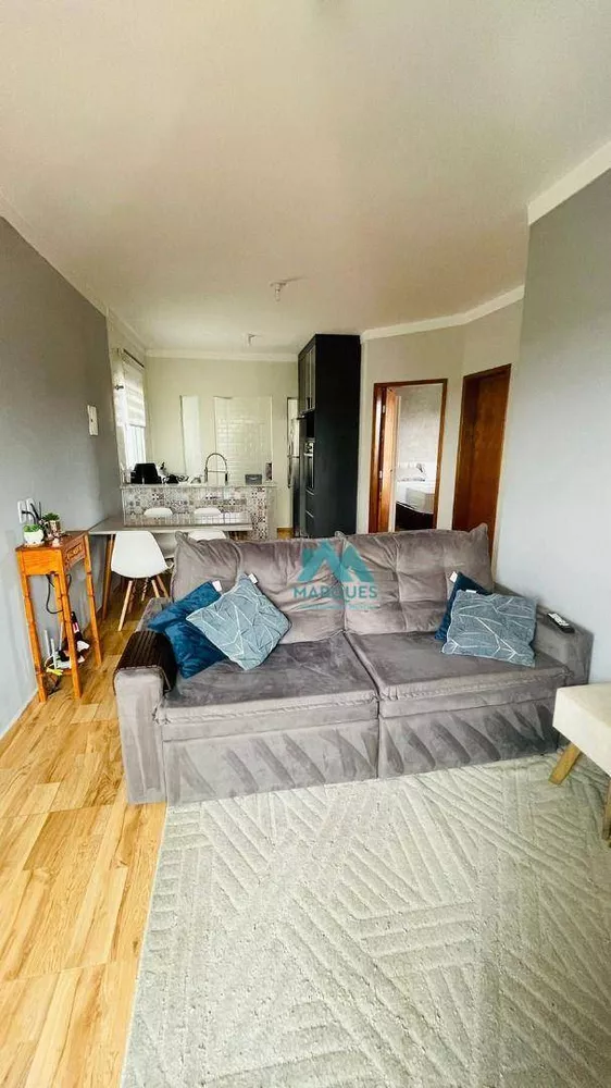 Apartamento à venda com 2 quartos, 57m² - Foto 2