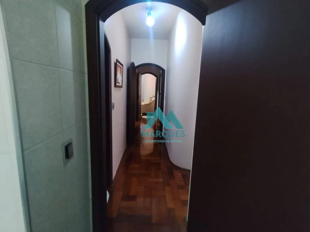 Casa, 3 quartos, 242 m² - Foto 3