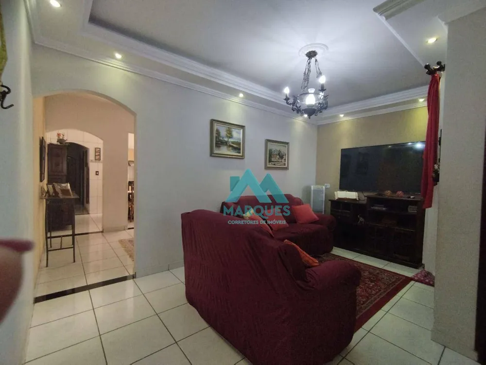 Casa, 2 quartos, 229 m² - Foto 3