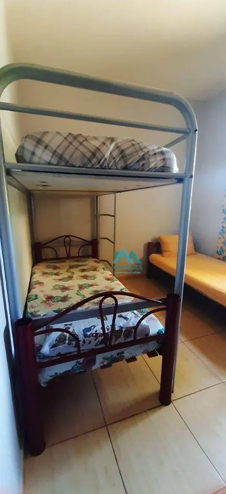 Chácara, 4 quartos, 1200 m² - Foto 2