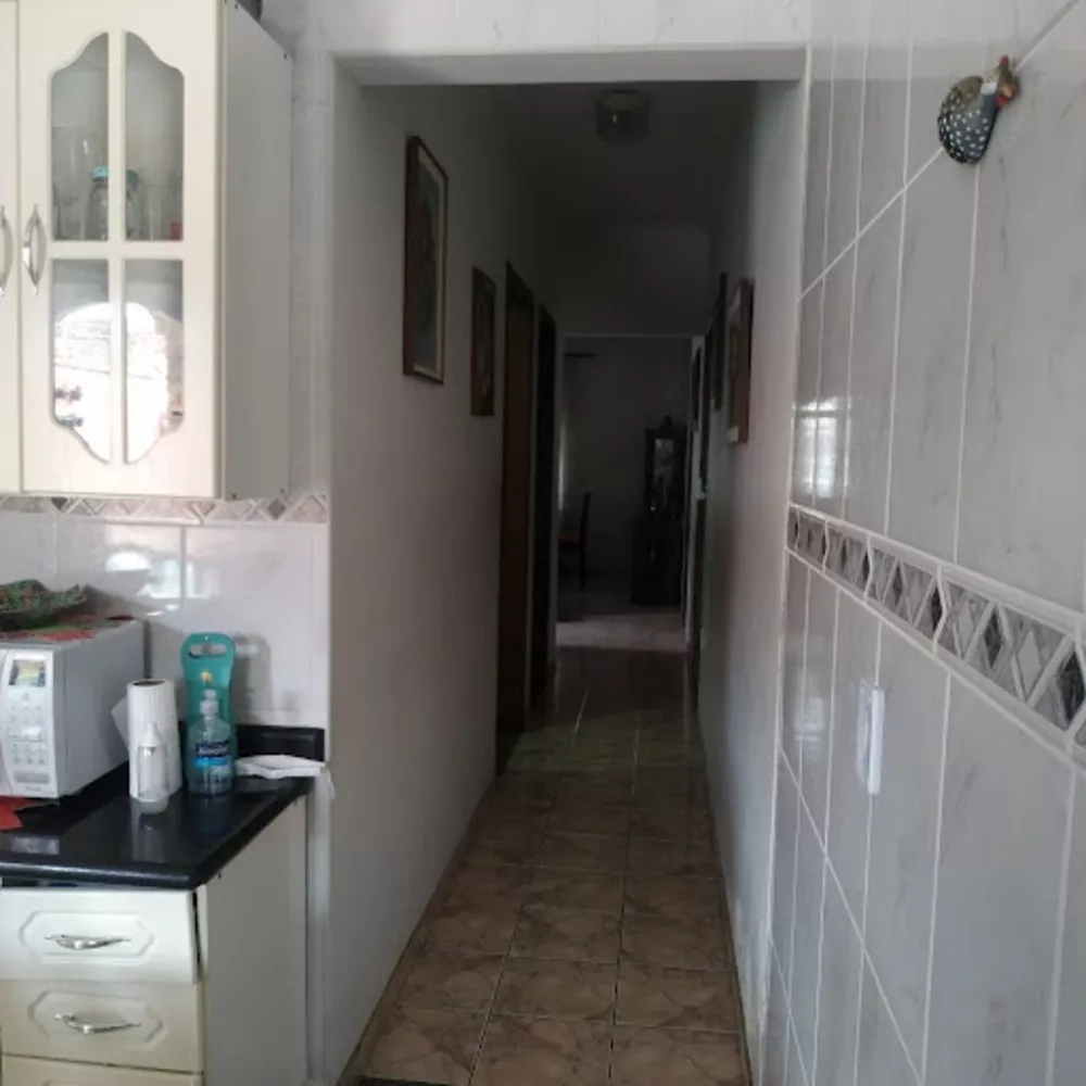 Casa à venda com 3 quartos, 280m² - Foto 8