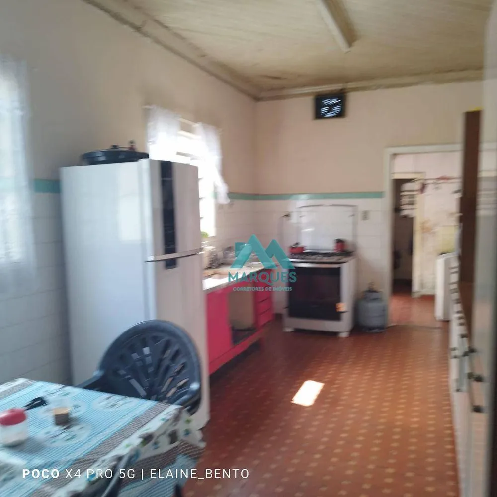 Casa, 3 quartos, 225 m² - Foto 1