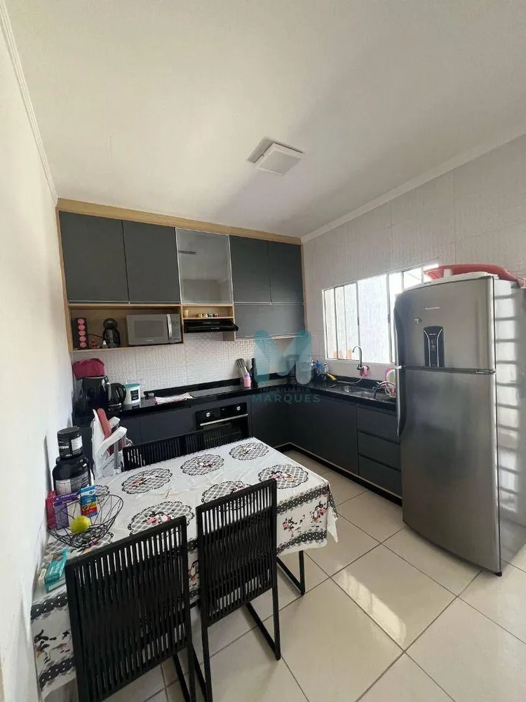 Casa, 2 quartos, 100 m² - Foto 1