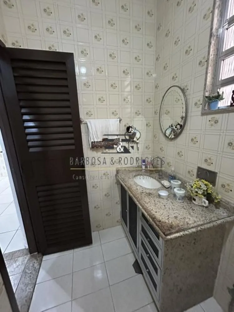 Casa, 3 quartos, 219 m² - Foto 4