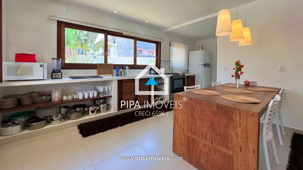 Casa, 3 quartos, 245 m² - Foto 14