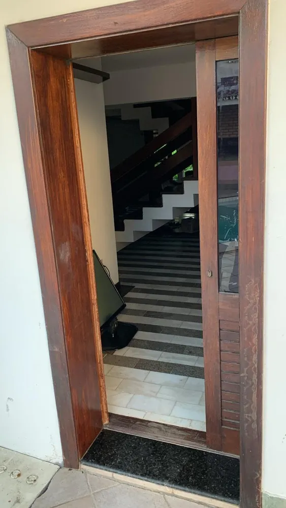 Casa, 4 quartos, 240 m² - Foto 12