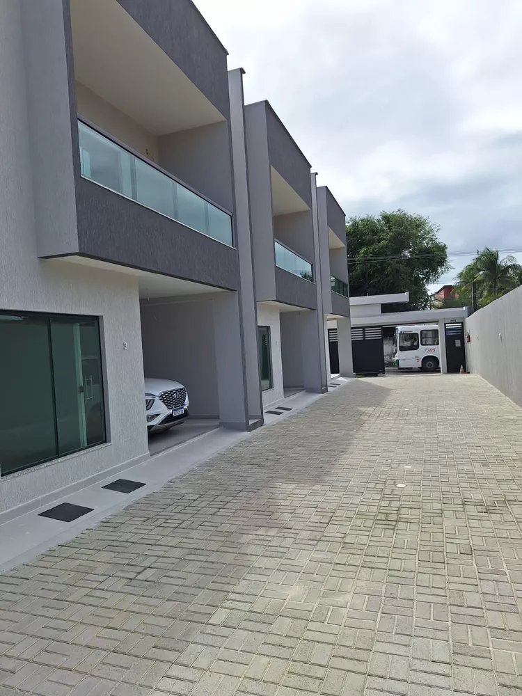 Casa à venda com 4 quartos, 168m² - Foto 3