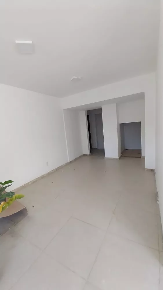 Apartamento para alugar com 2 quartos, 65m² - Foto 2