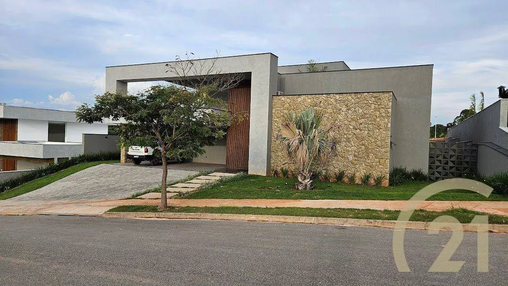 Casa de Condomínio à venda com 4 quartos, 440m² - Foto 3