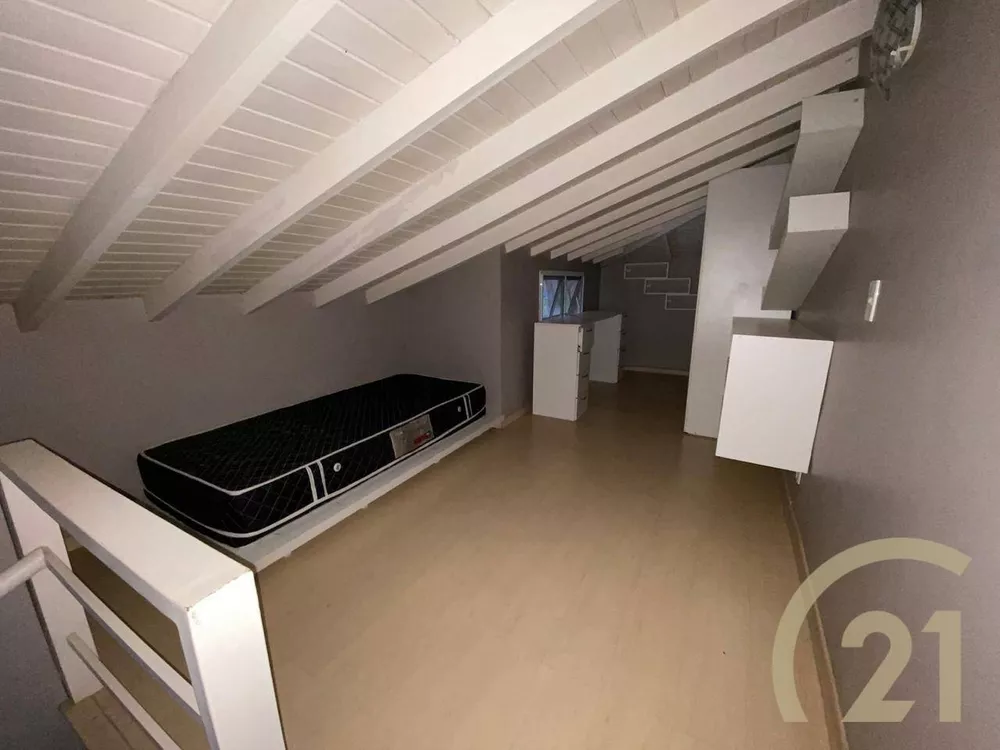 Casa de Condomínio à venda com 3 quartos, 193m² - Foto 3