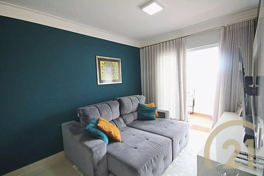 Apartamento à venda com 3 quartos, 87m² - Foto 3