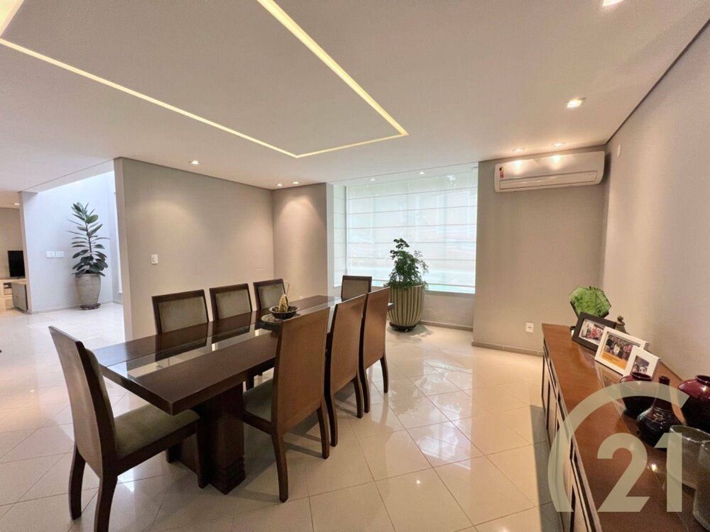 Casa de Condomínio à venda com 4 quartos, 491m² - Foto 3