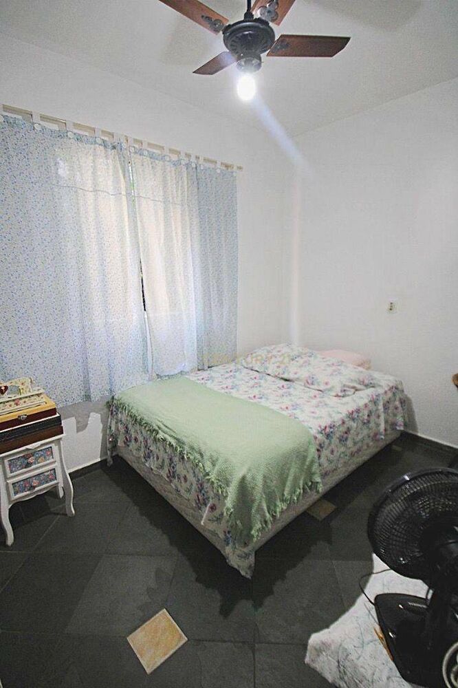 Casa, 3 quartos, 198 m² - Foto 2