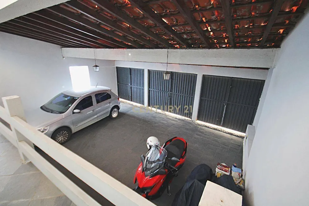 Casa, 3 quartos, 198 m² - Foto 2