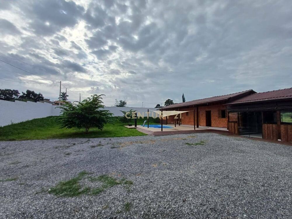 Chácara, 3 quartos, 1000 m² - Foto 1