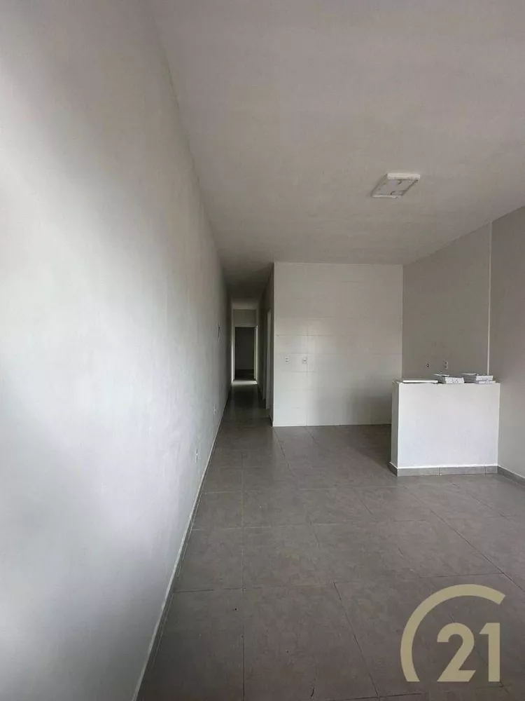 Casa à venda com 2 quartos, 48m² - Foto 3