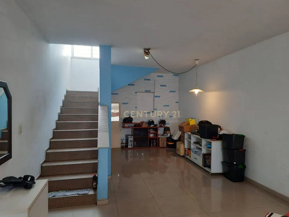 Casa, 3 quartos, 284 m² - Foto 1