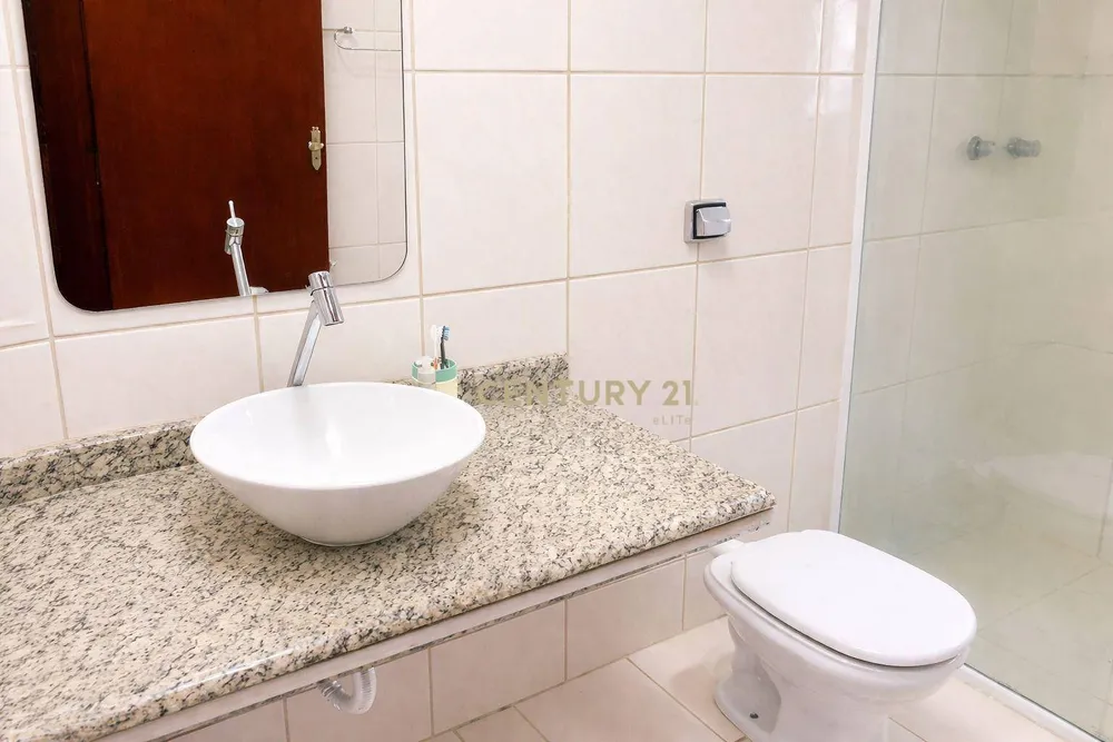 Casa, 3 quartos, 218 m² - Foto 5