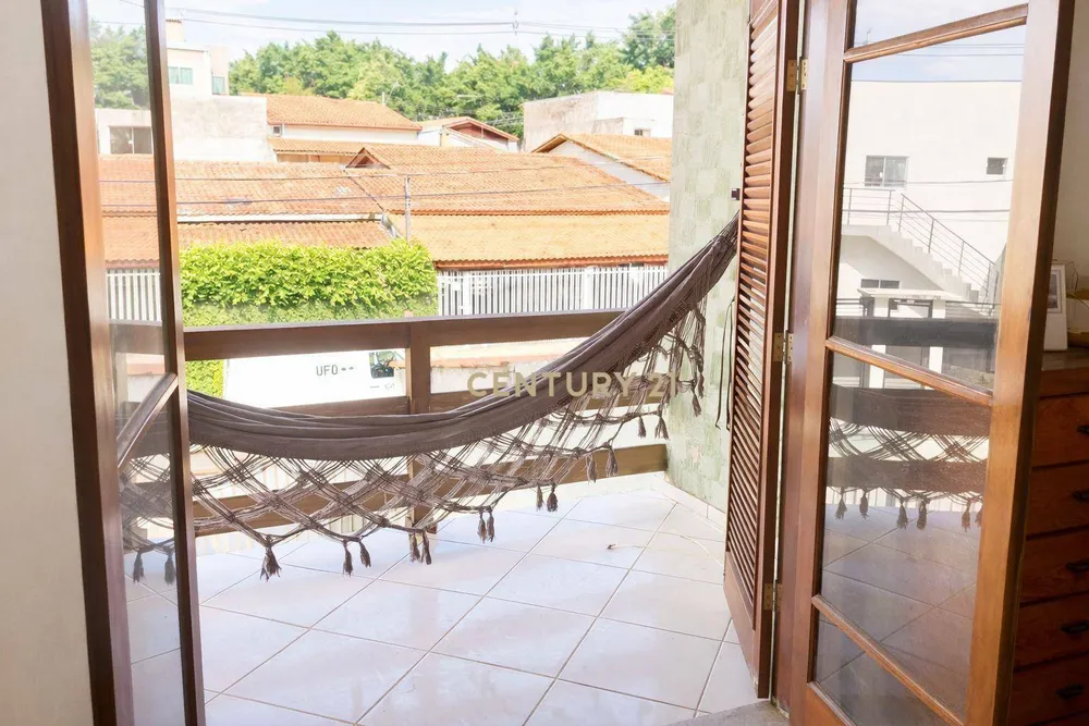 Casa, 3 quartos, 218 m² - Foto 7