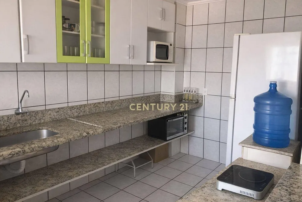Casa, 3 quartos, 218 m² - Foto 4