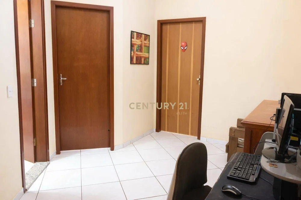 Casa, 3 quartos, 218 m² - Foto 8