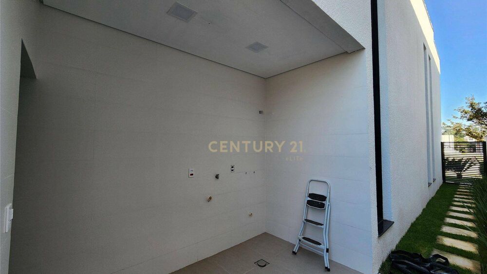 Casa de Condomínio à venda com 3 quartos, 230m² - Foto 6