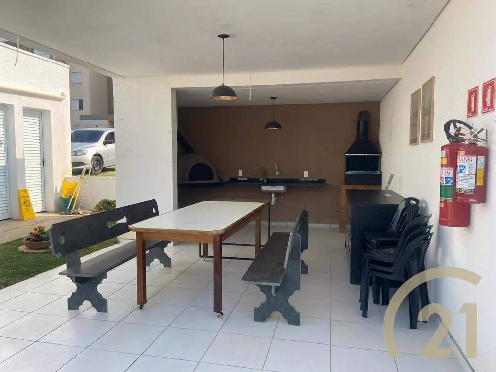 Apartamento para alugar com 2 quartos, 42m² - Foto 8