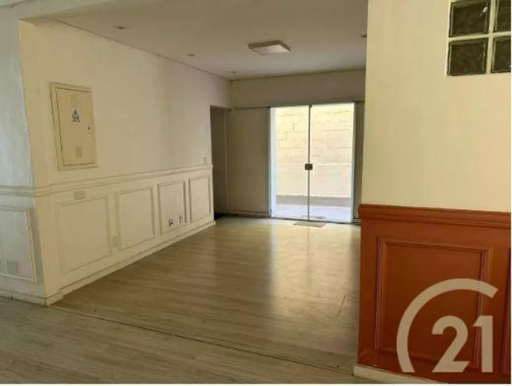 Casa para alugar com 3 quartos, 390m² - Foto 7