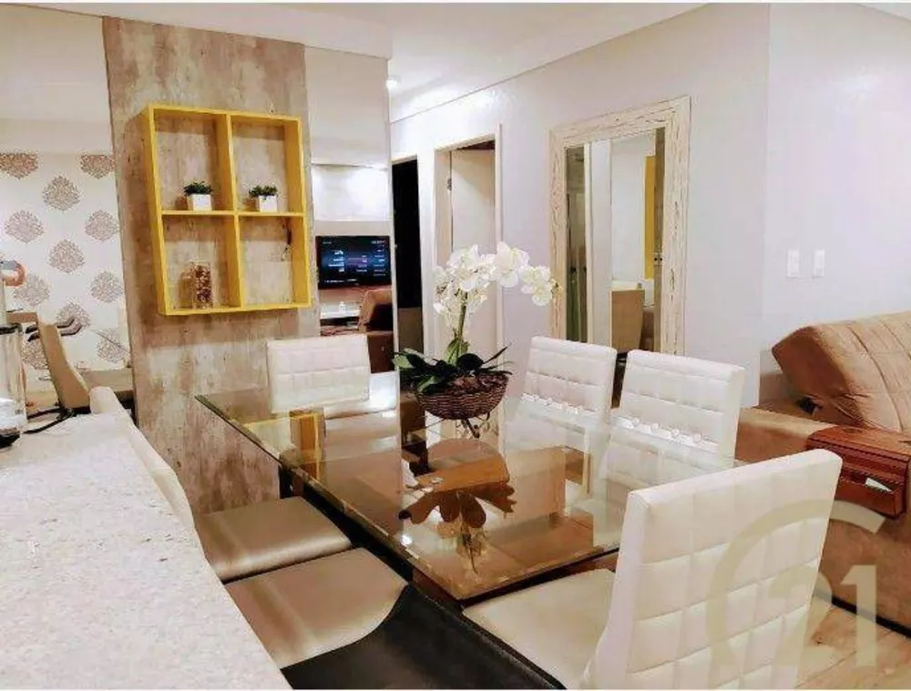 Apartamento à venda com 3 quartos, 90m² - Foto 1