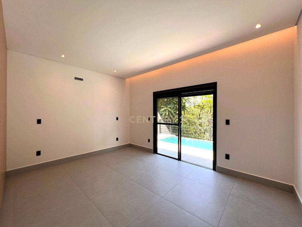 Casa de Condomínio à venda e aluguel com 3 quartos, 243m² - Foto 3