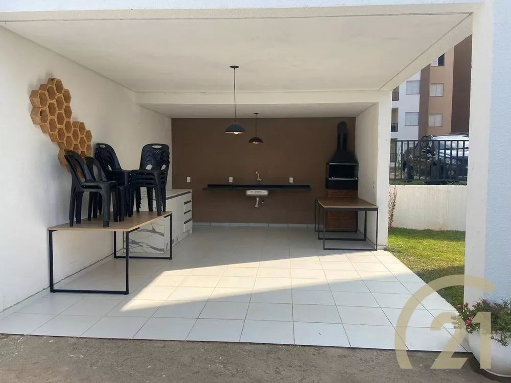 Apartamento para alugar com 2 quartos, 42m² - Foto 5