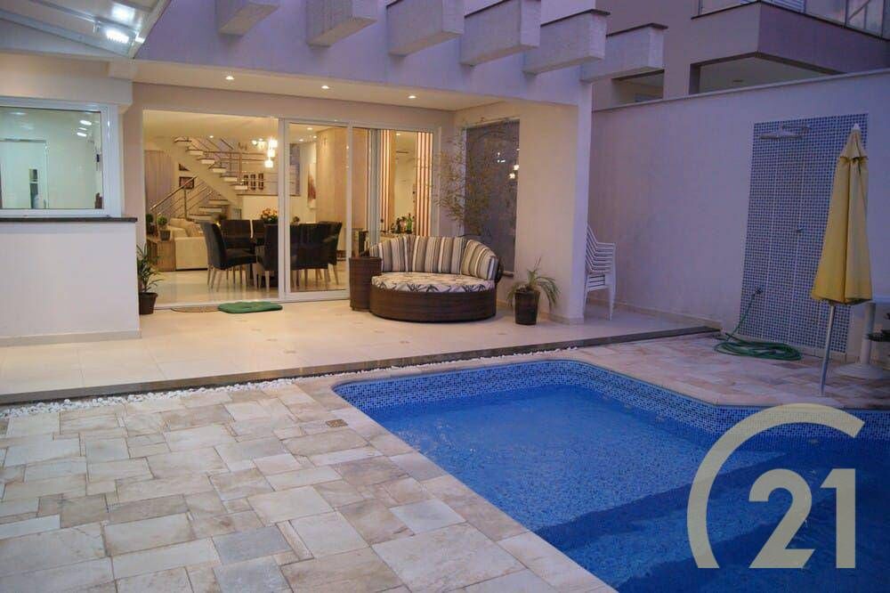 Casa de Condomínio à venda com 3 quartos, 350m² - Foto 3