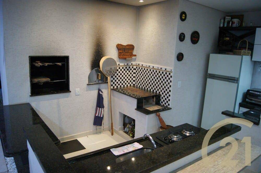 Casa de Condomínio à venda com 3 quartos, 350m² - Foto 5