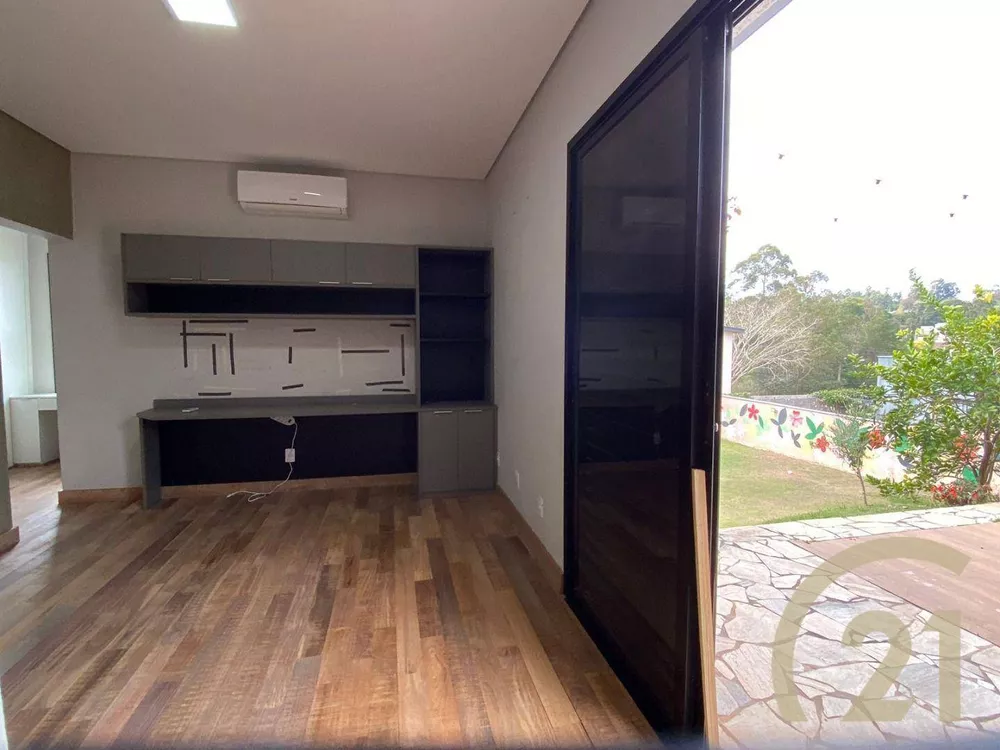 Casa de Condomínio à venda com 3 quartos, 325m² - Foto 3